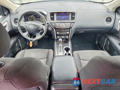 Zdjęcie 8 z 14 samochodu: 2020 NISSAN PATHFINDER SV VIN:5N1DR2BN3LC617676 - miniatura