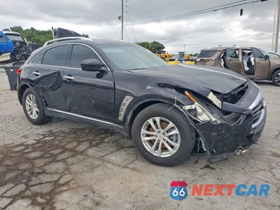 Czwarte zdjęcie samochodu z boku: 2012 INFINITI FX35 BASE VIN:JN8AS1MWXCM153036 - miniatura