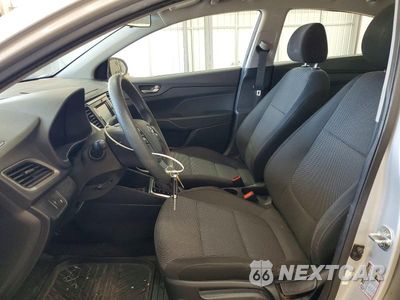 Zdjęcie 7 z 12 samochodu: 2019 HYUNDAI ACCENT SE VIN:3KPC24A36KE070782 - miniatura
