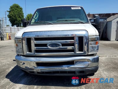 Piąte zdjęcie samochodu w środku: 2010 FORD ECONOLINE E350 SUPER DUTY CUTAWAY VAN VIN:1FDSE3FL1ADA08871 - miniatura