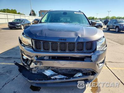 Piąte zdjęcie samochodu w środku: 2019 JEEP COMPASS LATITUDE VIN:3C4NJDBB4KT631025 - miniatura