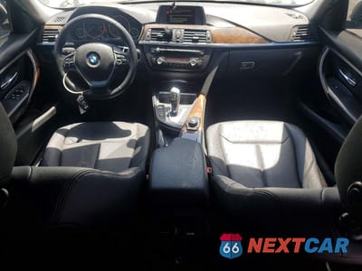 Zdjęcie 8 z 13 samochodu: 2015 BMW 328 I SULEV VIN:WBA3C1C56FK119540 - miniatura
