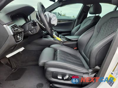 Zdjęcie 7 z 12 samochodu: 2022 BMW 530E VIN:WBA13AG08NCJ24883 - miniatura