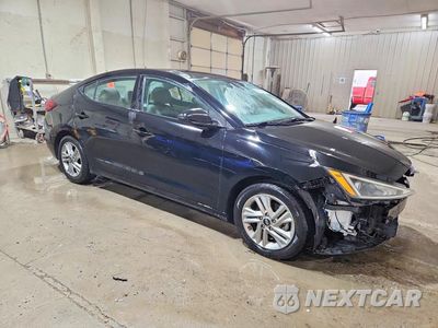 Czwarte zdjęcie samochodu z boku: 2020 HYUNDAI ELANTRA SEL VIN:KMHD84LF0LU994417 - miniatura