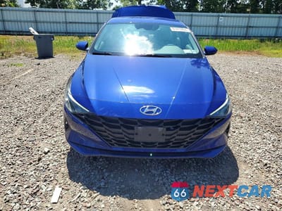 Piąte zdjęcie samochodu w środku: 2022 HYUNDAI ELANTRA SEL VIN:KMHLM4AGXNU362109 - miniatura