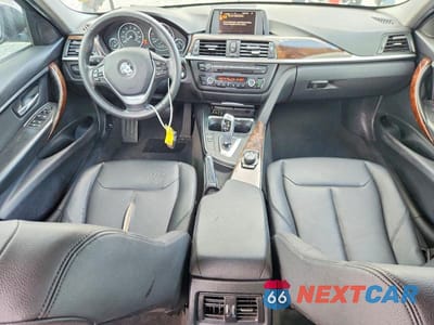 Zdjęcie 8 z 12 samochodu: 2015 BMW 328 I VIN:WBA3A5G59FNS90773 - miniatura