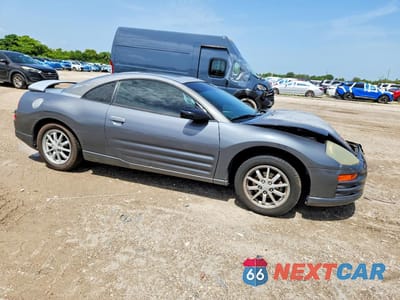 Czwarte zdjęcie samochodu z boku: 2002 MITSUBISHI ECLIPSE GS VIN:4A3AC44G42E013444 - miniatura