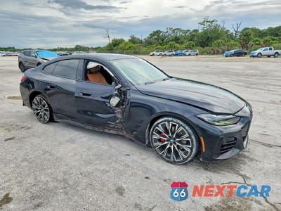 Czwarte zdjęcie samochodu z boku: 2022 BMW 4ER 430I GRAN COUPE VIN:WBA63AV06NFM12750 - miniatura