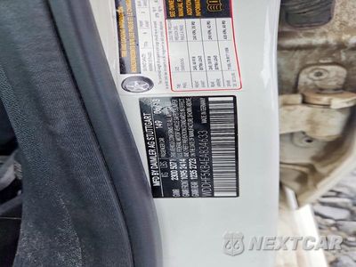 Zdjęcie 12 z 12 samochodu: 2014 MERCEDES-BENZ E 350 VIN:WDDHF5KB4EA834633 - miniatura