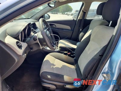 Zdjęcie 7 z 12 samochodu: 2011 CHEVROLET CRUZE LS VIN:1G1PC5SH2B7137658 - miniatura