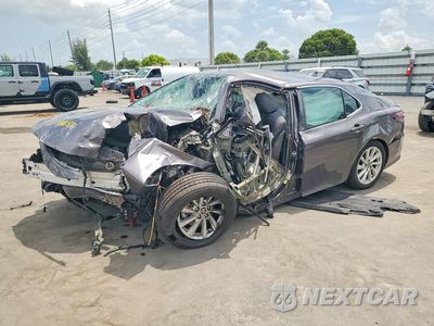 2022 TOYOTA CAMRY LE 4T1C11AK9NU654474 - główne zdjęcie licytacji z USA - miniatura