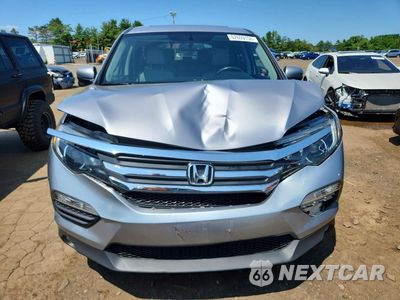 Piąte zdjęcie samochodu w środku: 2018 HONDA PILOT EXL VIN:5FNYF6H57JB036307 - miniatura