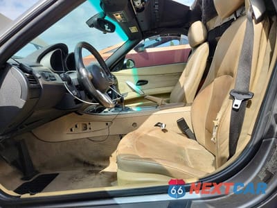 Zdjęcie 7 z 12 samochodu: 2004 BMW Z4 3.0 VIN:4USBT53544LU06835 - miniatura