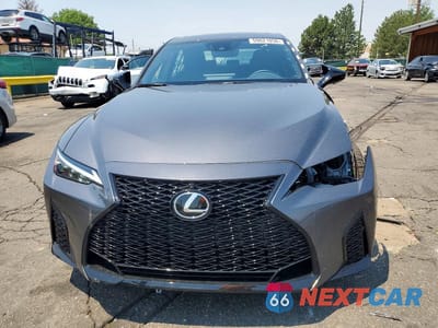 Piąte zdjęcie samochodu w środku: 2025 LEXUS IS 350 F SPORT VIN:JTHGZ1E22S5042582 - miniatura