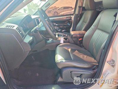 Zdjęcie 7 z 14 samochodu: 2010 JEEP GRAND CHEROKEE LARED VIN:1J4PR4GK2AC150592 - miniatura