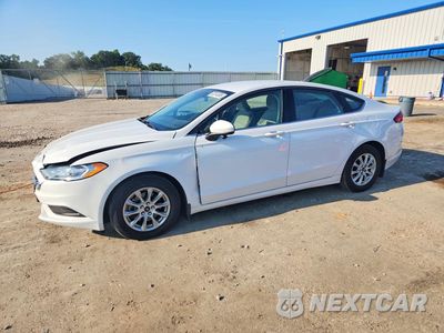 2017 FORD FUSION S 3FA6P0G73HR372359 - główne zdjęcie licytacji z USA - miniatura