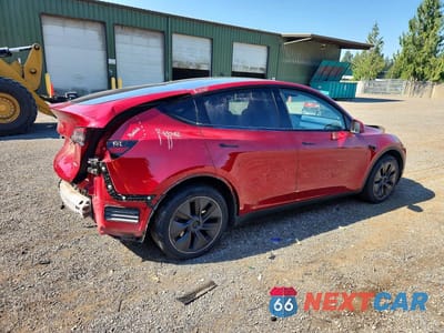 Trzecie zdjęcie samochodu z tyłu: 2024 TESLA MODEL Y VIN:7SAYGDEE0RF114401 - miniatura
