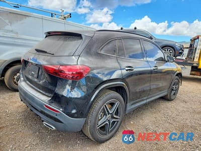 Trzecie zdjęcie samochodu z tyłu: 2025 MERCEDES-BENZ GLA 250 VIN:W1N4N4GBXSJ701734 - miniatura