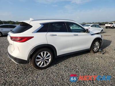Trzecie zdjęcie samochodu z tyłu: 2019 INFINITI QX50 LUXE VIN:3PCAJ5M39KF126204 - miniatura
