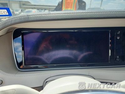 Zdjęcie 9 z 12 samochodu: 2015 MERCEDES-BENZ S 550 VIN:WDDUG8CB6FA074718 - miniatura