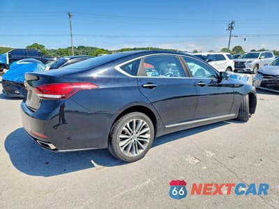 Trzecie zdjęcie samochodu z tyłu: 2016 HYUNDAI GENESIS 3.8L VIN:KMHGN4JE1GU128862 - miniatura