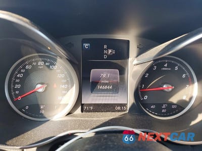 Zdjęcie 9 z 12 samochodu: 2015 MERCEDES-BENZ C 300 4MATIC VIN:55SWF4KB6FU056676 - miniatura