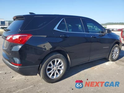 Trzecie zdjęcie samochodu z tyłu: 2019 CHEVROLET EQUINOX LT VIN:3GNAXJEV7KL337868 - miniatura