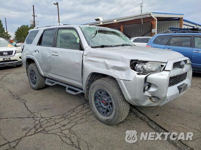 Czwarte zdjęcie samochodu z boku: 2017 TOYOTA 4RUNNER SR5 PREMIUM VIN:JTEBU5JR1H5408539 - miniatura