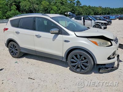Czwarte zdjęcie samochodu z boku: 2015 FORD ESCAPE SE VIN:1FMCU9G91FUA60585 - miniatura