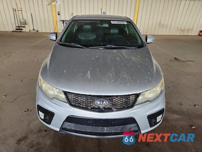 Piąte zdjęcie samochodu w środku: 2013 KIA FORTE SX VIN:KNAFW6A34D5713896 - miniatura