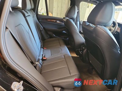 Zdjęcie 11 z 14 samochodu: 2019 BMW X3 XDRIVE30I VIN:5UXTR9C52KLD90732 - miniatura