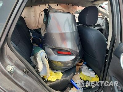 Zdjęcie 10 z 12 samochodu: 2019 NISSAN SENTRA SV VIN:3N1AB7AP4KY291956 - miniatura