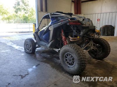 Trzecie zdjęcie samochodu z tyłu: 2022 POLARIS RZR PRO R ULTIMATE LAUNCH EDITION VIN:3NSRGL2KXNG385507 - miniatura