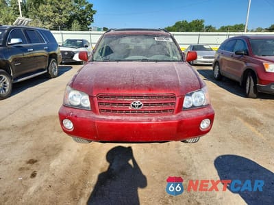 Piąte zdjęcie samochodu w środku: 2003 TOYOTA HIGHLANDER LIMITED VIN:JTEHF21A130156858 - miniatura