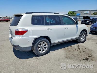 Trzecie zdjęcie samochodu z tyłu: 2011 TOYOTA HIGHLANDER SE VIN:5TDZK3EH6BS045591 - miniatura