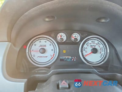 Zdjęcie 9 z 12 samochodu: 2011 FORD FOCUS SES VIN:1FAHP3GNXBW121836 - miniatura
