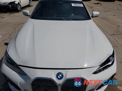 Zdjęcie 11 z 12 samochodu: 2022 BMW I4 EDRIVE 40 VIN:WBY73AW05NFN16537 - miniatura