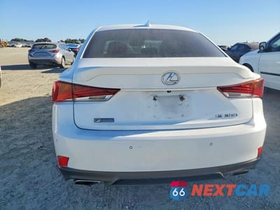 Zdjęcie 6 z 12 samochodu: 2018 LEXUS IS 300 VIN:JTHBA1D20J5081320 - miniatura