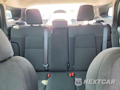 Zdjęcie 10 z 13 samochodu: 2025 NISSAN KICKS S VIN:3N8AP6BA1SL320818 - miniatura