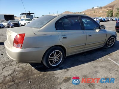 Trzecie zdjęcie samochodu z tyłu: 2005 HYUNDAI ELANTRA GLS VIN:KMHDN46D95U955220 - miniatura