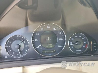 Zdjęcie 9 z 13 samochodu: 2009 MERCEDES-BENZ CLK 350 VIN:WDBTK56F09F266868 - miniatura
