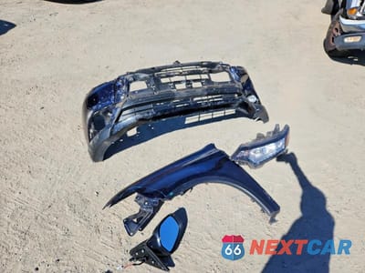 Zdjęcie 13 z 14 samochodu: 2018 MITSUBISHI OUTLANDER SE VIN:JA4AZ3A31JZ053513 - miniatura