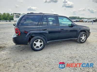 Trzecie zdjęcie samochodu z tyłu: 2008 CHEVROLET TRAILBLAZER LS VIN:1GNDS13S182221418 - miniatura