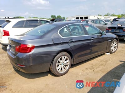 Trzecie zdjęcie samochodu z tyłu: 2016 BMW 528 XI VIN:WBA5A7C5XGG643599 - miniatura