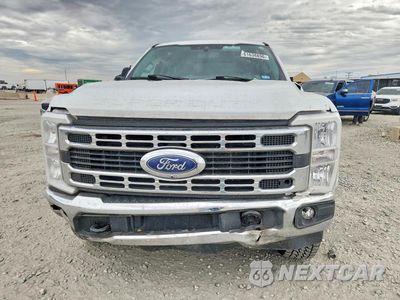 Piąte zdjęcie samochodu w środku: 2023 FORD F250 SUPER DUTY VIN:1FT7W2BT3PEC13442 - miniatura