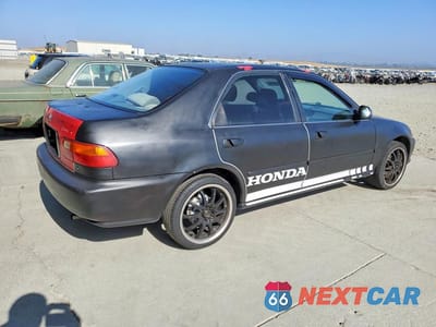 Trzecie zdjęcie samochodu z tyłu: 1995 HONDA CIVIC LX VIN:JHMEG865XSS030924 - miniatura