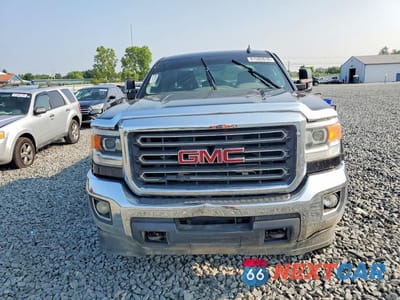 Piąte zdjęcie samochodu w środku: 2015 GMC SIERRA K2500 SLE VIN:1GT22YEG9FZ527031 - miniatura