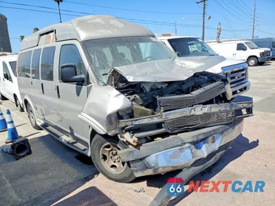 Czwarte zdjęcie samochodu z boku: 2005 CHEVROLET EXPRESS G1500 VIN:1GBFG15T751243891 - miniatura