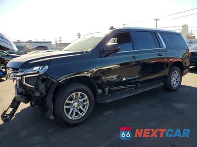 2023 CHEVROLET SUBURBAN C1500 LT 1GNSCCKD7PR368612 - główne zdjęcie licytacji z USA - miniatura