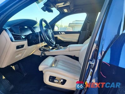 Zdjęcie 7 z 13 samochodu: 2021 BMW X7 XDRIVE40I VIN:5UXCW2C09M9H86421 - miniatura